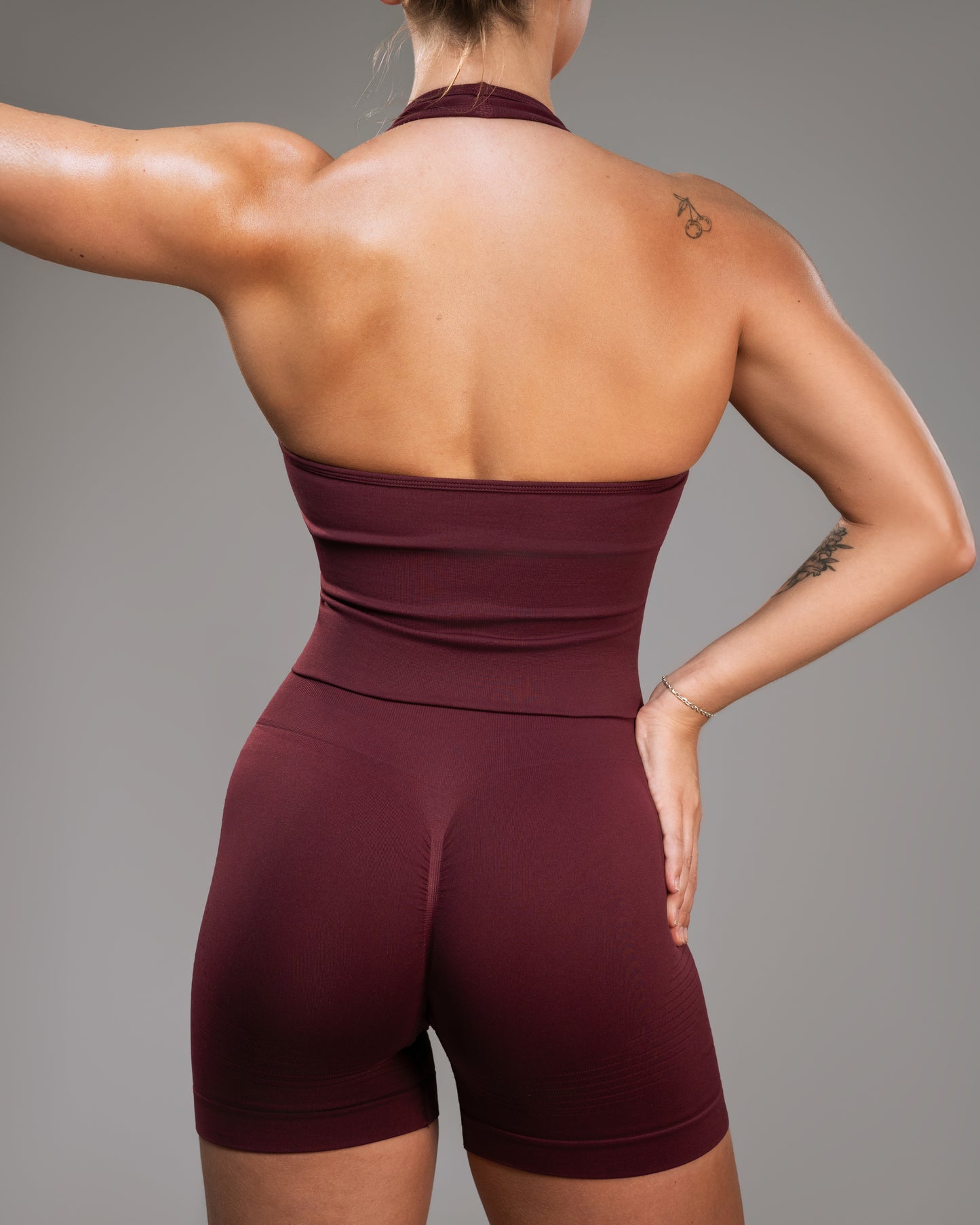 Top Halter Deportivo – Inédito #001 (Morado)