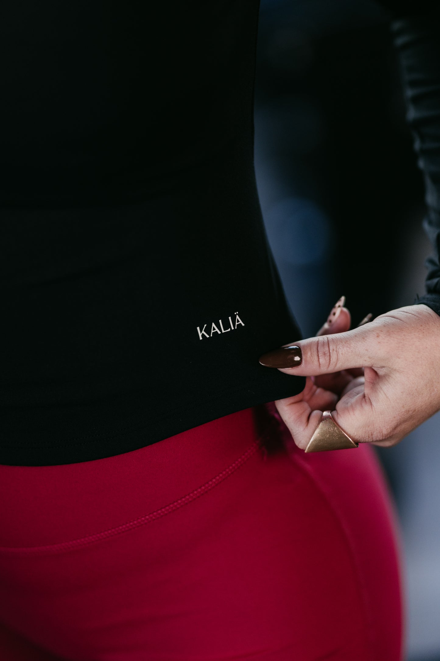 Polera Off Shoulder Mujer Hombros Descubiertos | Yoga y Uso Diario | Negro Pausa