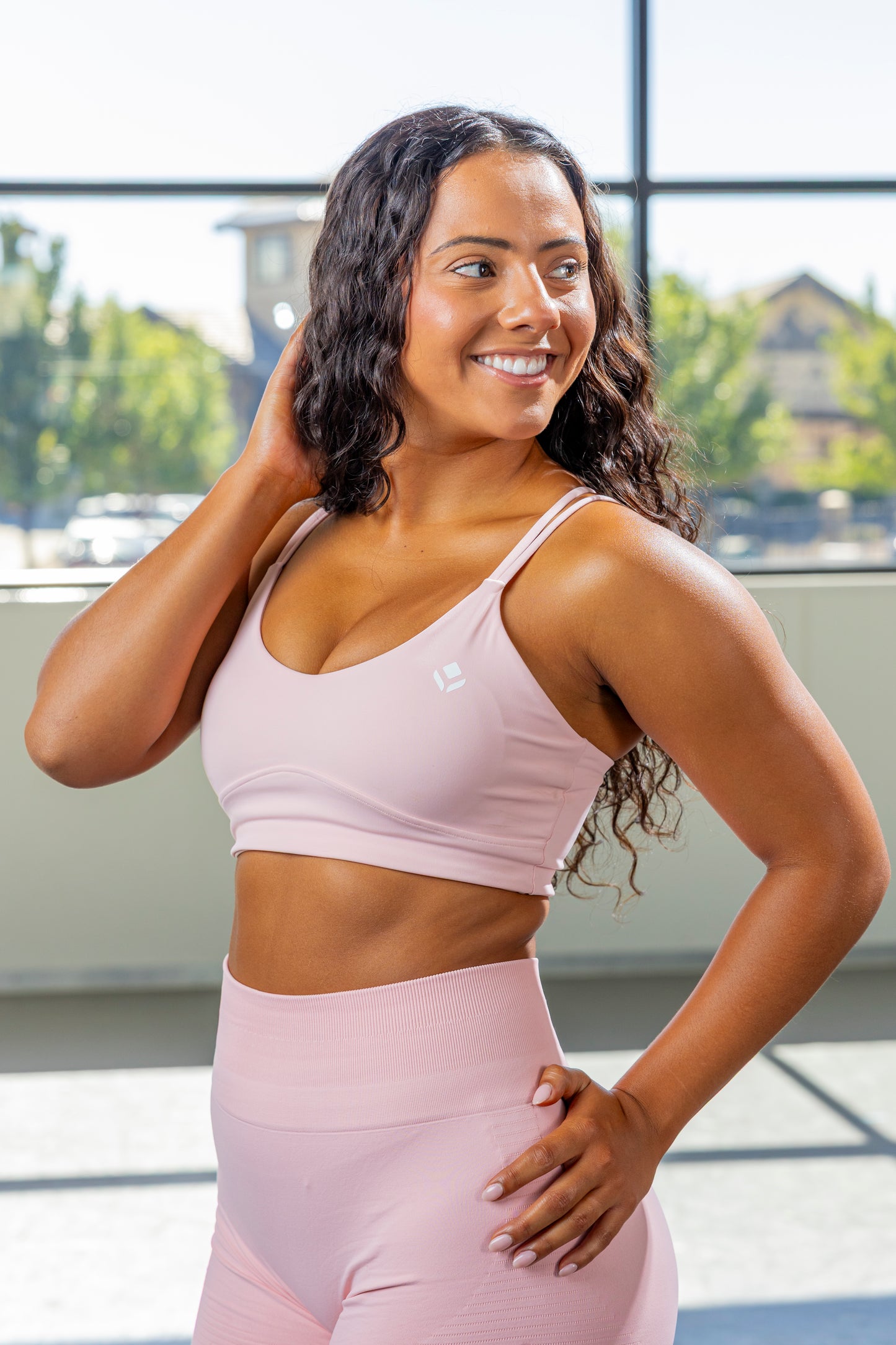 Bra/Peto Deportivo - Rosa Flamenco